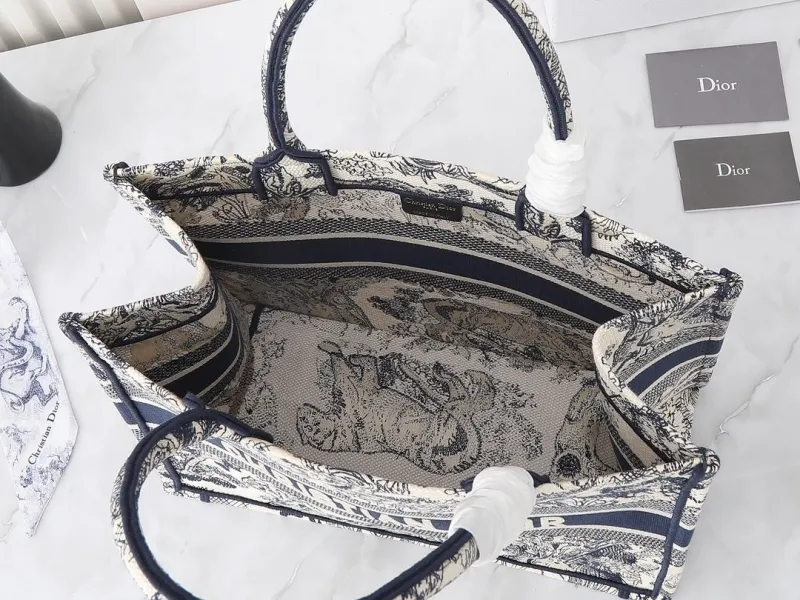 Dior Shopping Bags-184 - Image 9