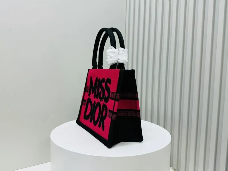 Dior Shopping Bags-191 - Image 3