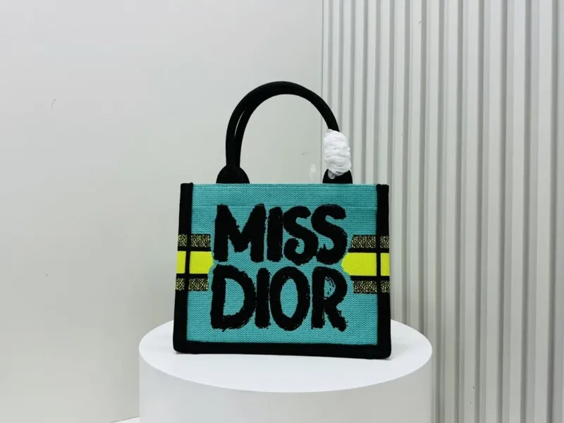 Dior Shopping Bags-194 - Image 4