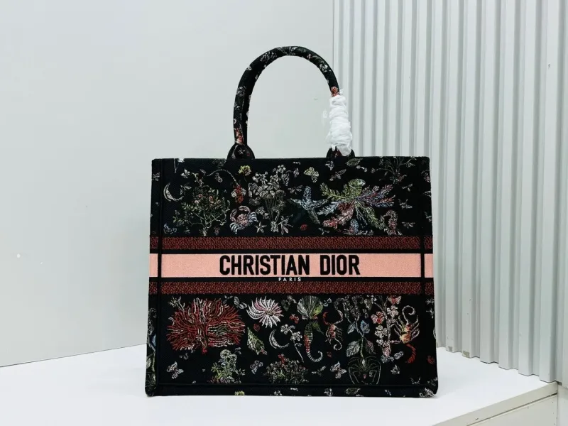 Dior Shopping Bags-195