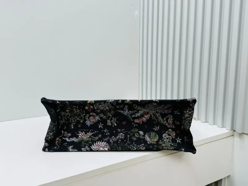 Dior Shopping Bags-195 - Image 7