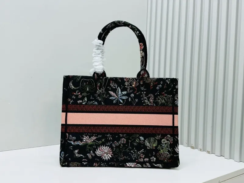 Dior Shopping Bags-196 - Image 4