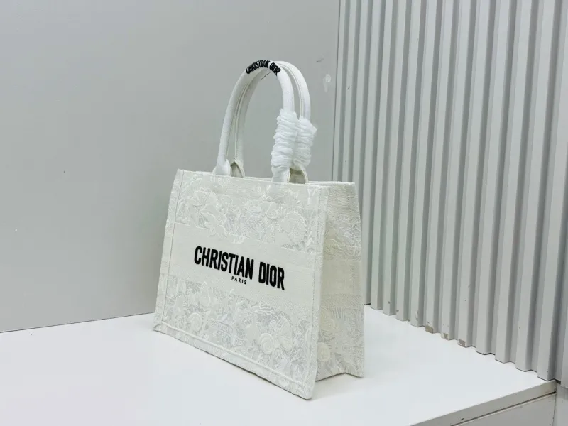 Dior Shopping Bags-206 - Image 3