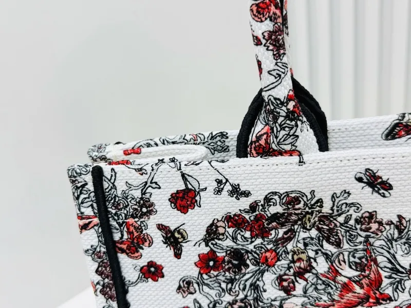 Dior Shopping Bags-209 - Image 5