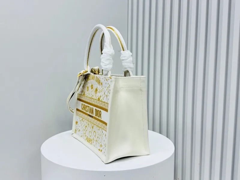 Dior Shopping Bags-213 - Image 3