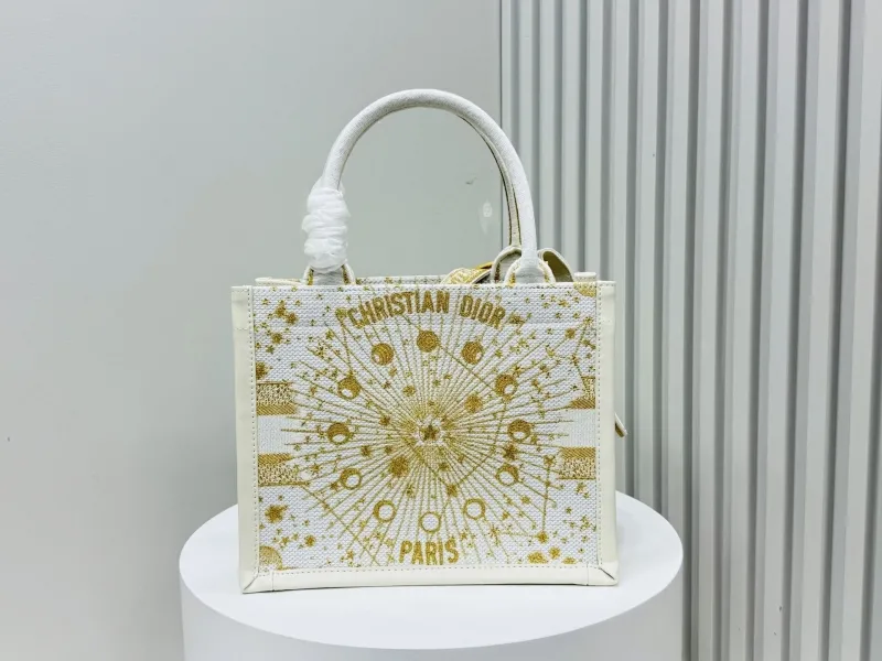 Dior Shopping Bags-213 - Image 4