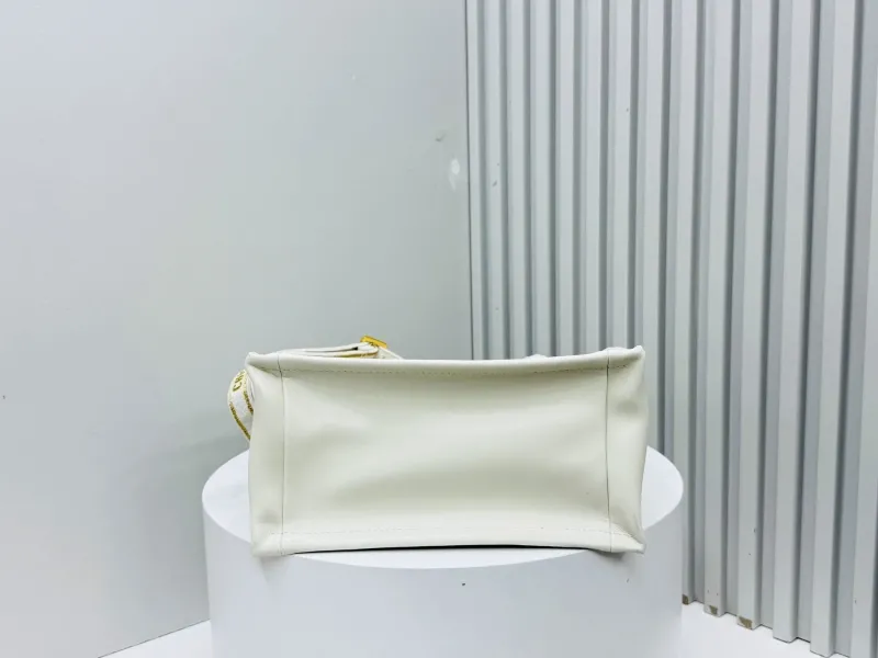 Dior Shopping Bags-213 - Image 7
