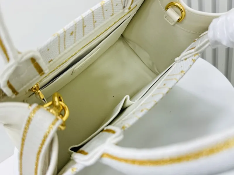 Dior Shopping Bags-213 - Image 9