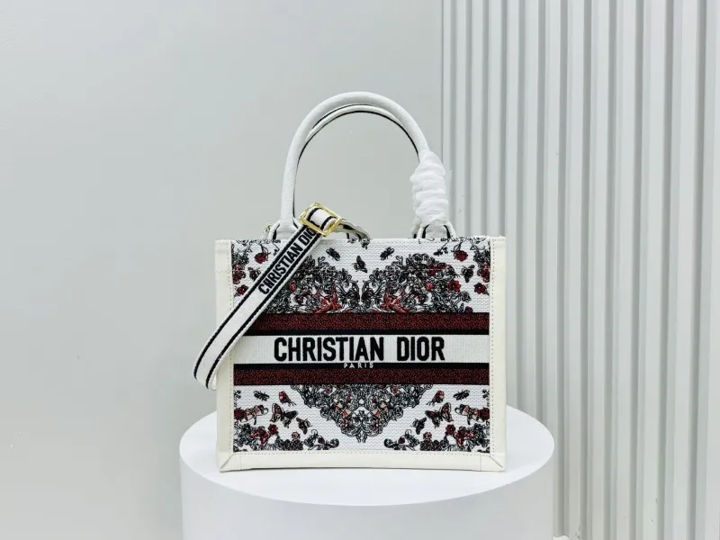 Dior Shopping Bags-214