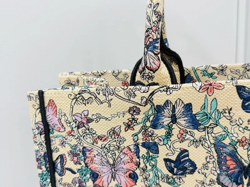 Dior Shopping Bags-217 - Image 5