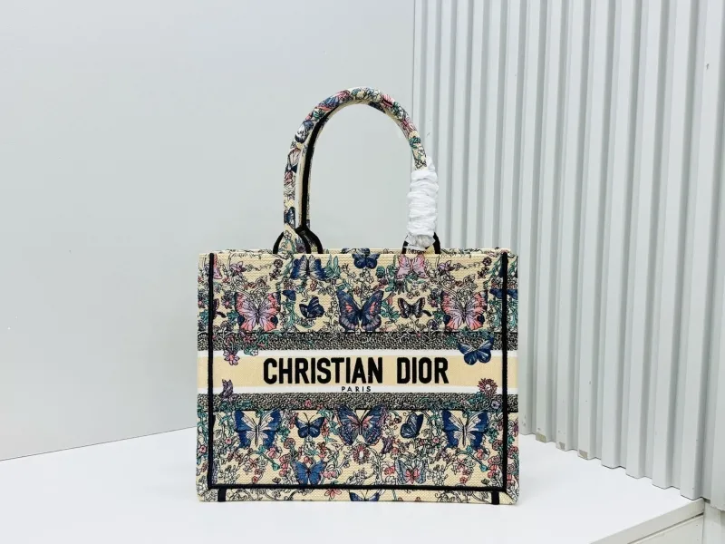 Dior Shopping Bags-218