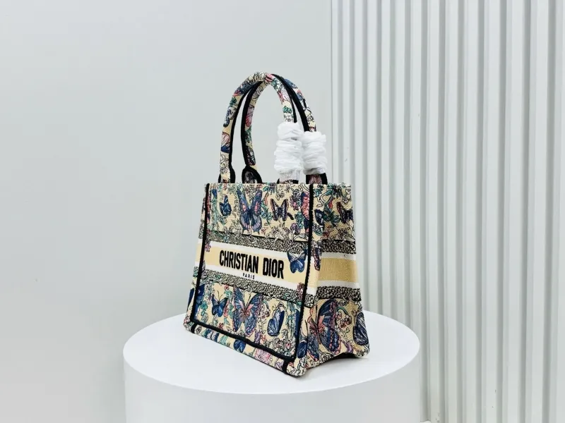 Dior Shopping Bags-219 - Image 3