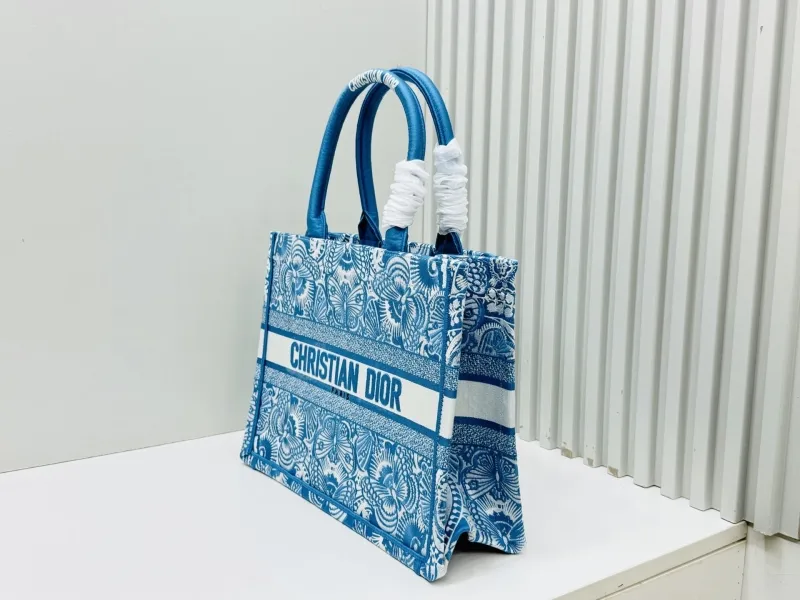 Dior Shopping Bags-223 - Image 3