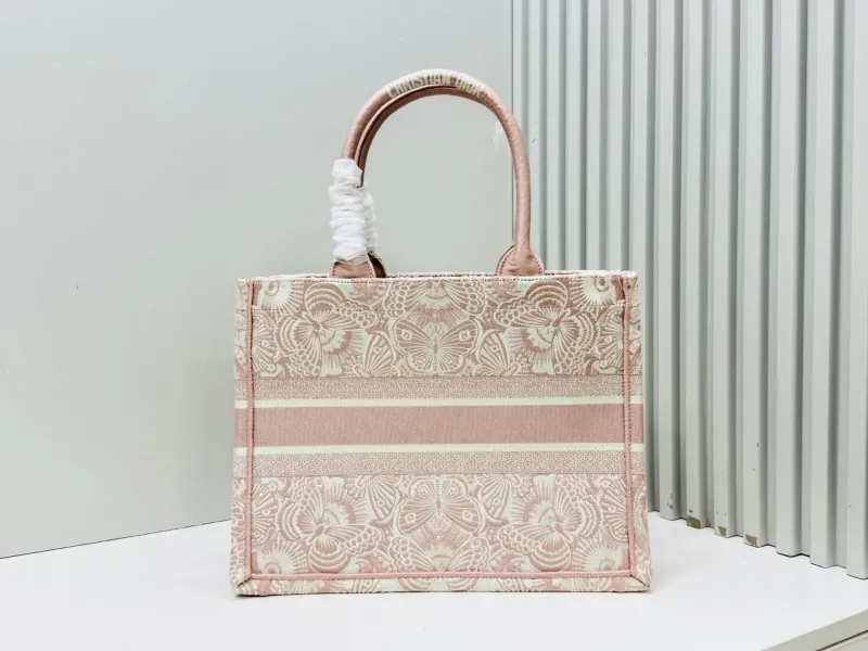 Dior Shopping Bags-226 - Image 4