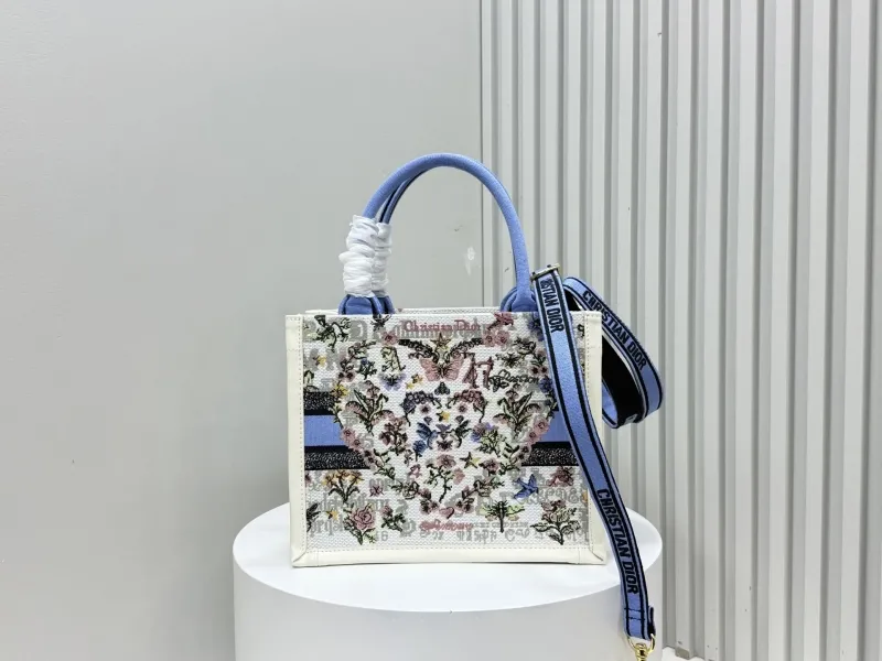 Dior Shopping Bags-237 - Image 4