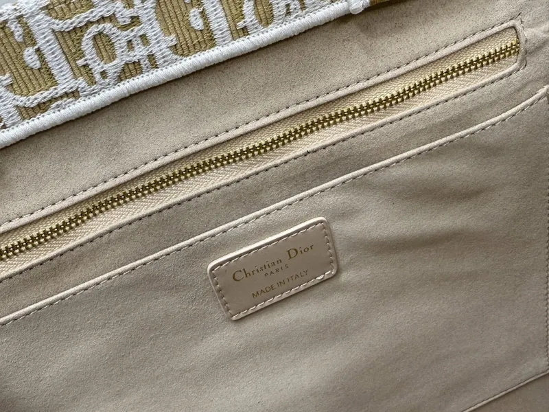 Dior Shopping Bags-238 - Image 9