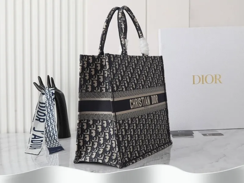 Dior Shopping Bags-243 - Image 3