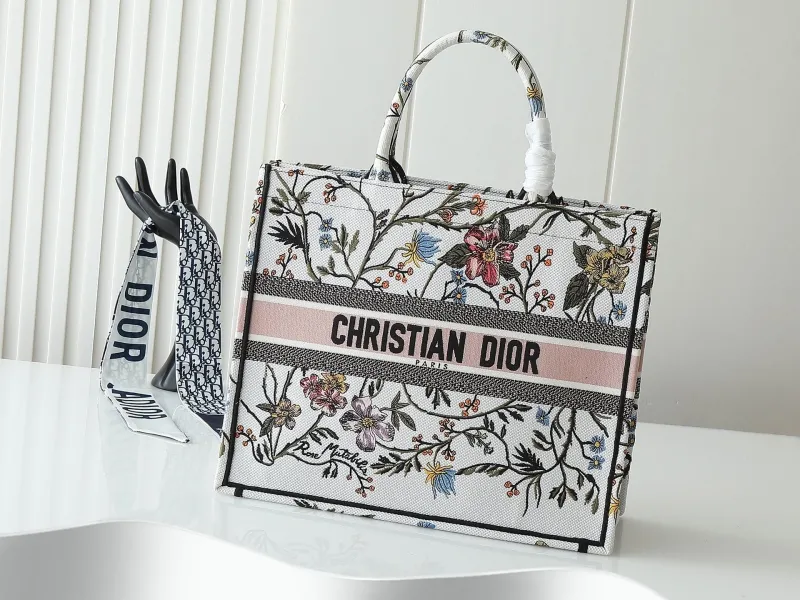 Dior Shopping Bags-247