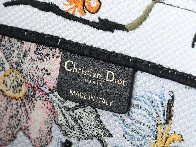 Dior Shopping Bags-247 - Image 9