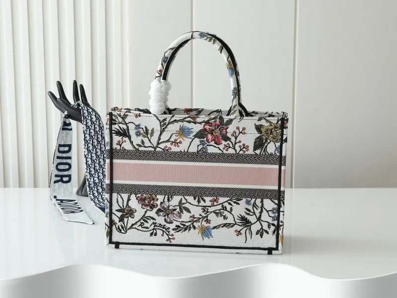 Dior Shopping Bags-248 - Image 3
