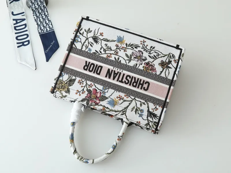 Dior Shopping Bags-248 - Image 7