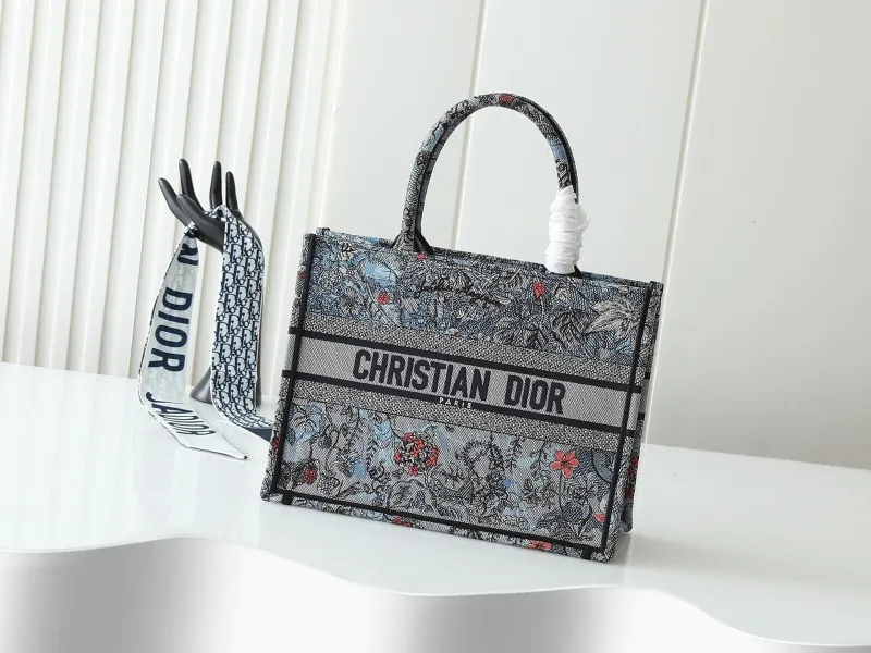 Dior Shopping Bags-253