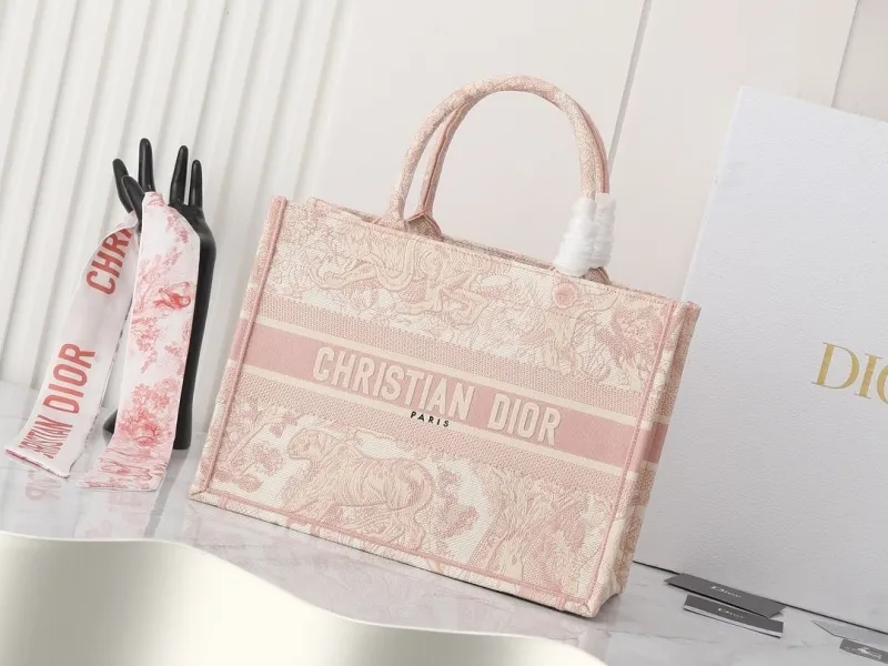 Dior Shopping Bags-256