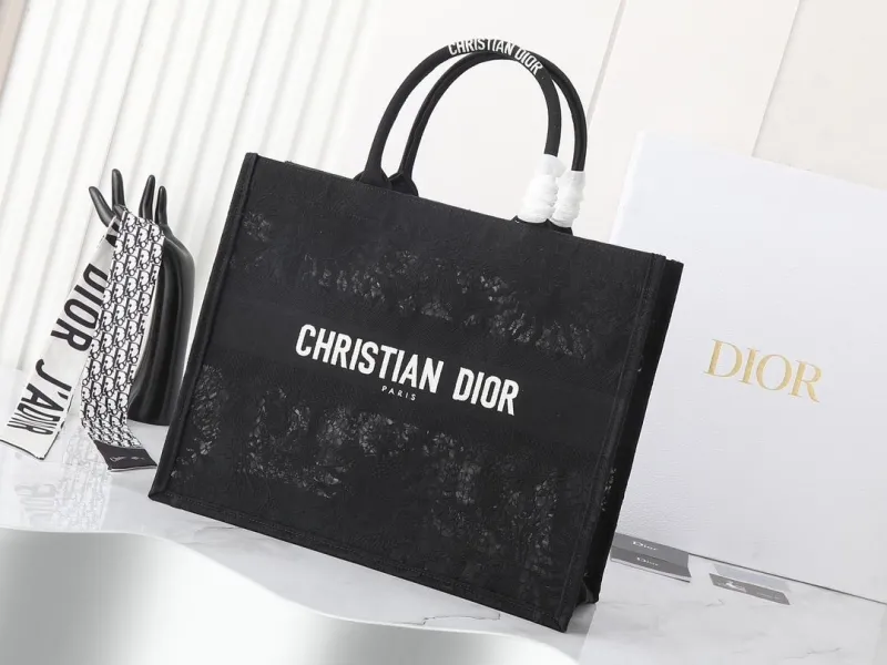 Dior Shopping Bags-267