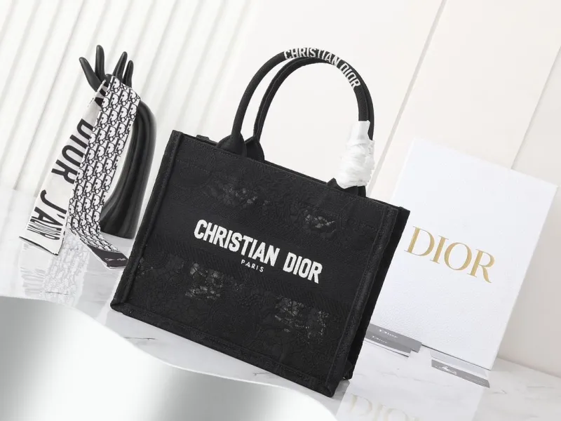 Dior Shopping Bags-269