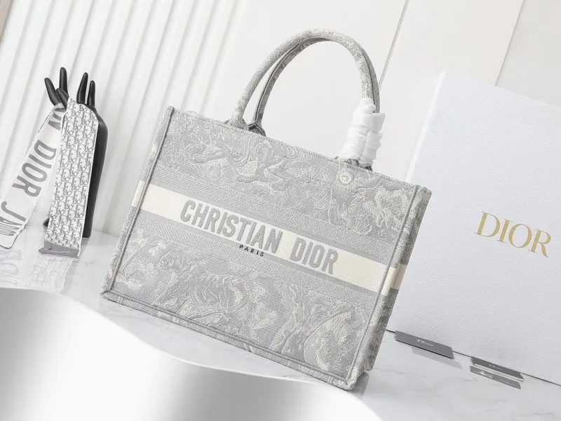Dior Shopping Bags-285