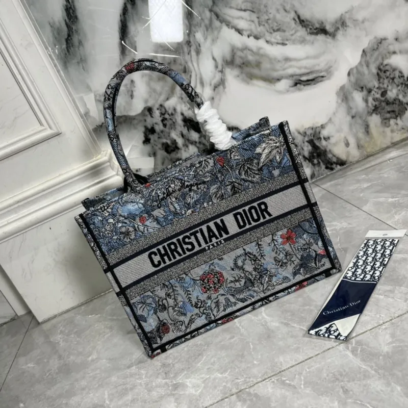 Dior Shopping Bags-291