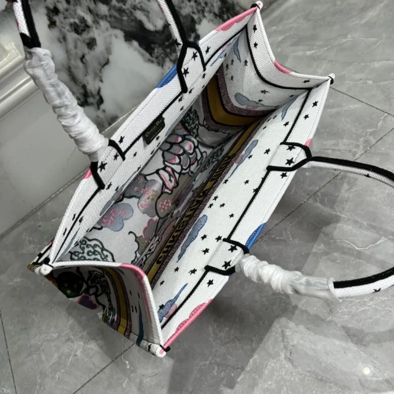 Dior Shopping Bags-294 - Image 8