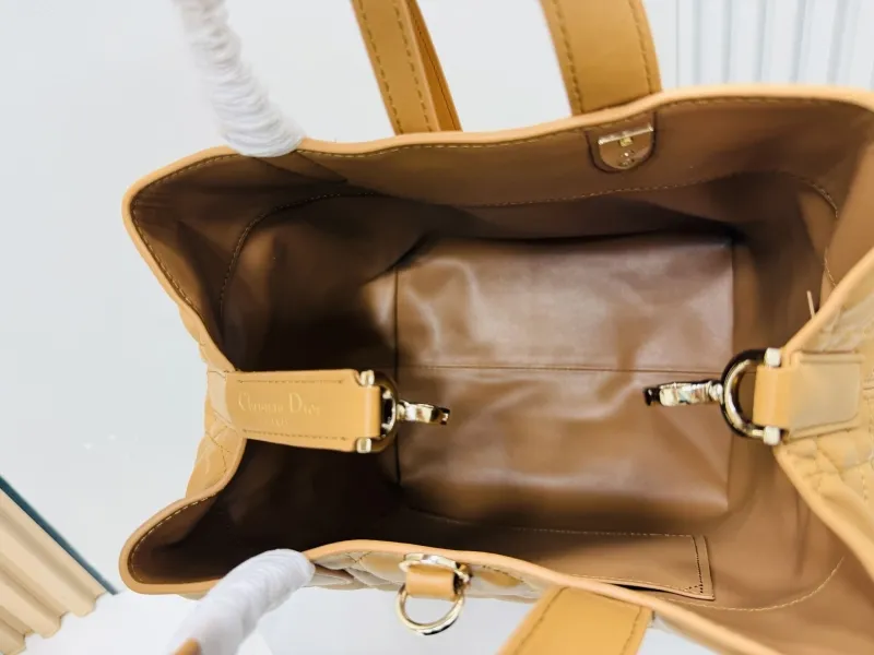 Dior Shopping Bags-301 - Image 8