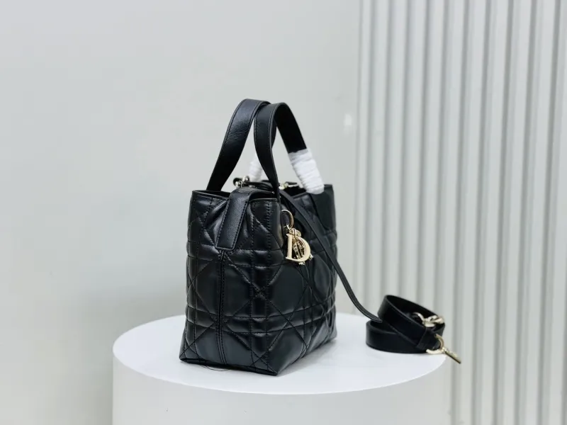 Alternative view of Dior Shopping Bags-306