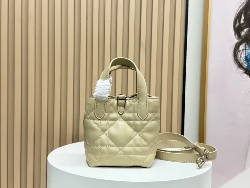 Dior Shopping Bags-310 - Image 4