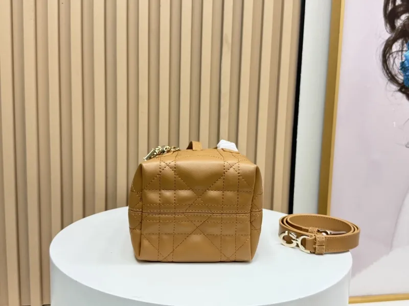 Dior Shopping Bags-312 - Image 8