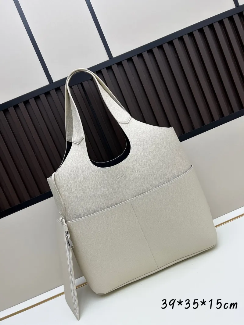 Dior Shopping Bags-317