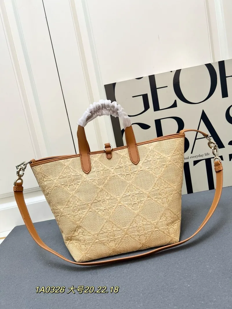 Dior Shopping Bags-319 - Image 4