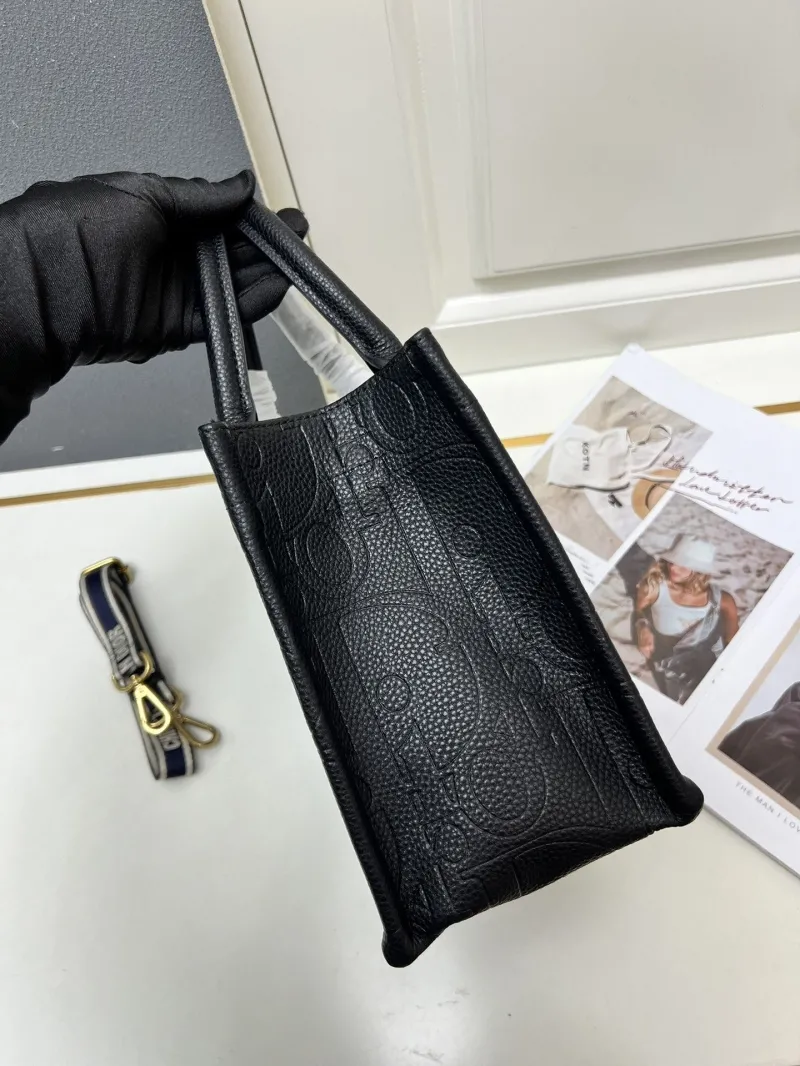 Dior Shopping Bags-324 - Image 7