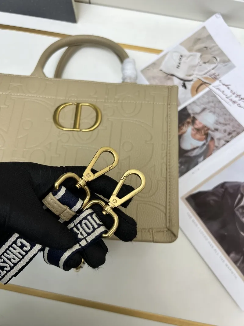 Dior Shopping Bags-325 - Image 7