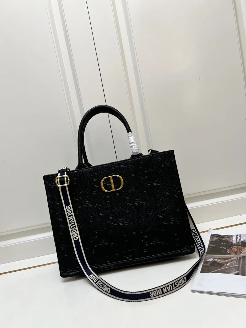 Dior Shopping Bags-331