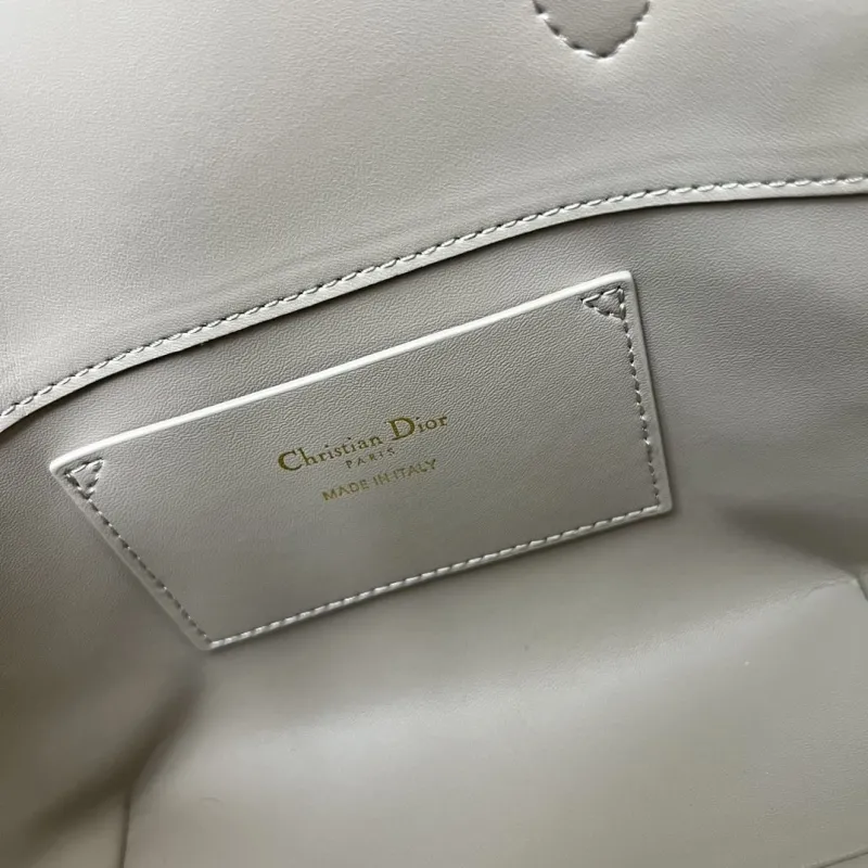 Alternative view of Dior Shopping Bags-336