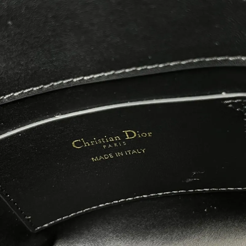Alternative view of Dior Shopping Bags-337