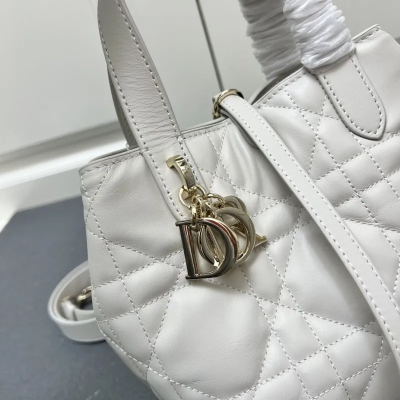 Dior Shopping Bags-338 - Image 8