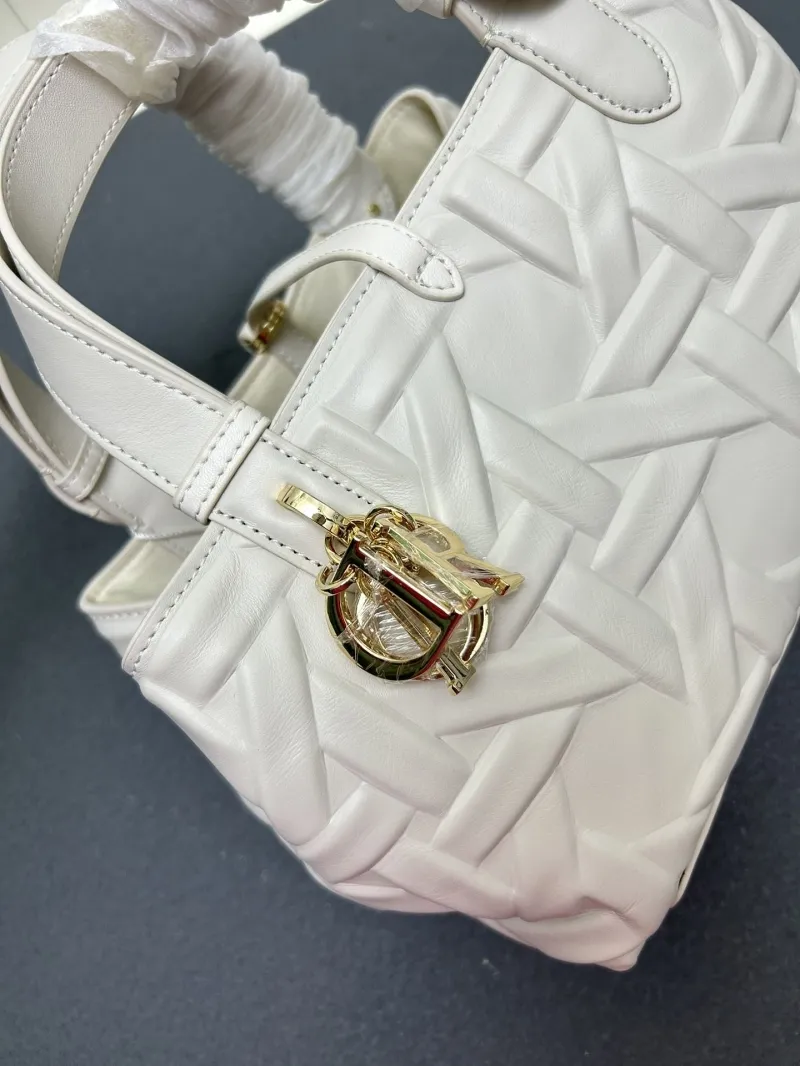 Dior Shopping Bags-343 - Image 5