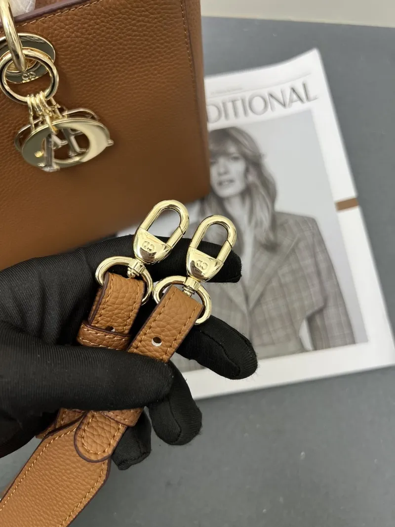 Alternative view of Dior Shopping Bags-347