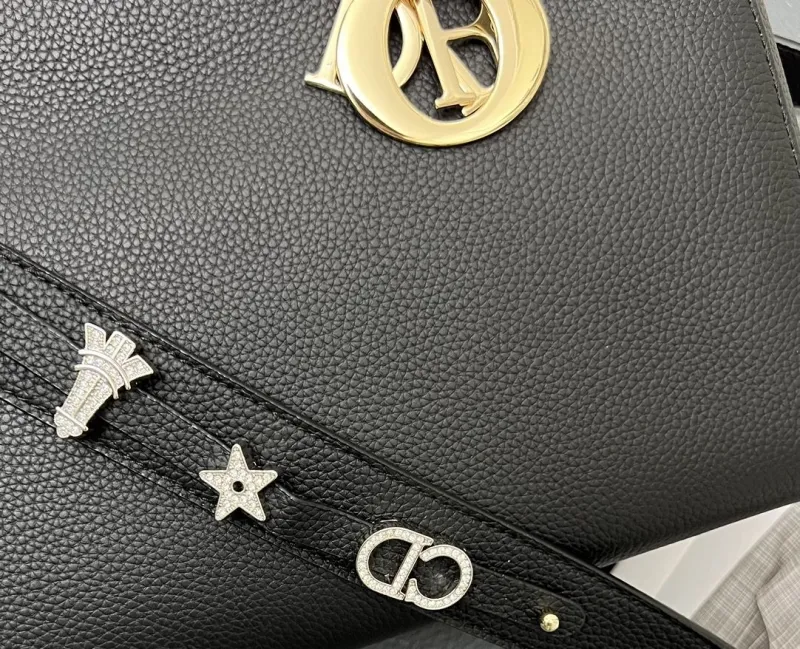 Dior Shopping Bags-348 - Image 8