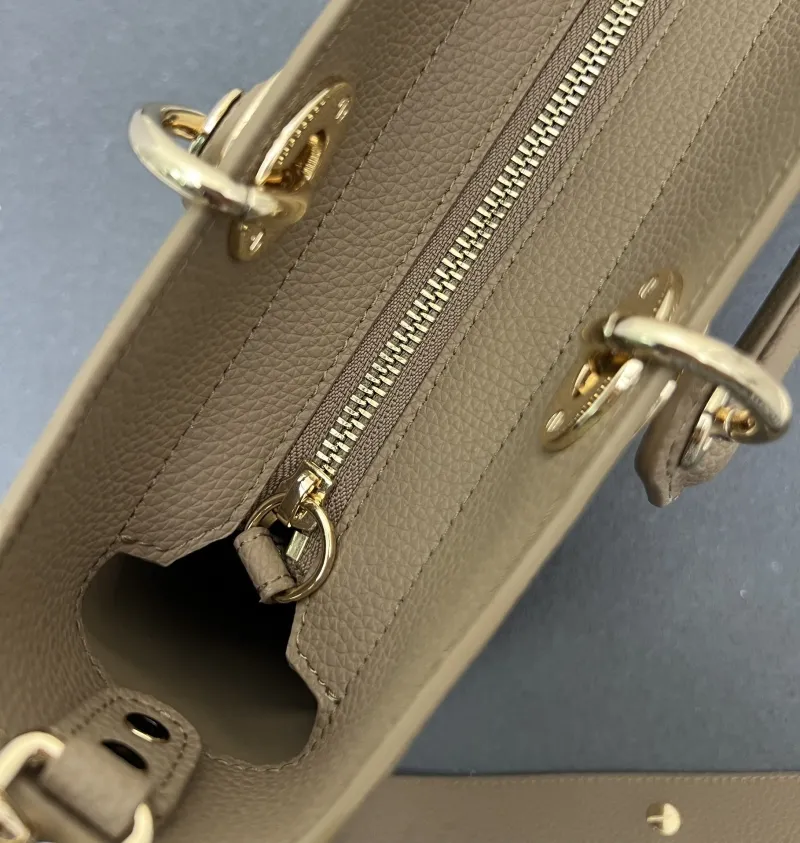 Alternative view of Dior Shopping Bags-349
