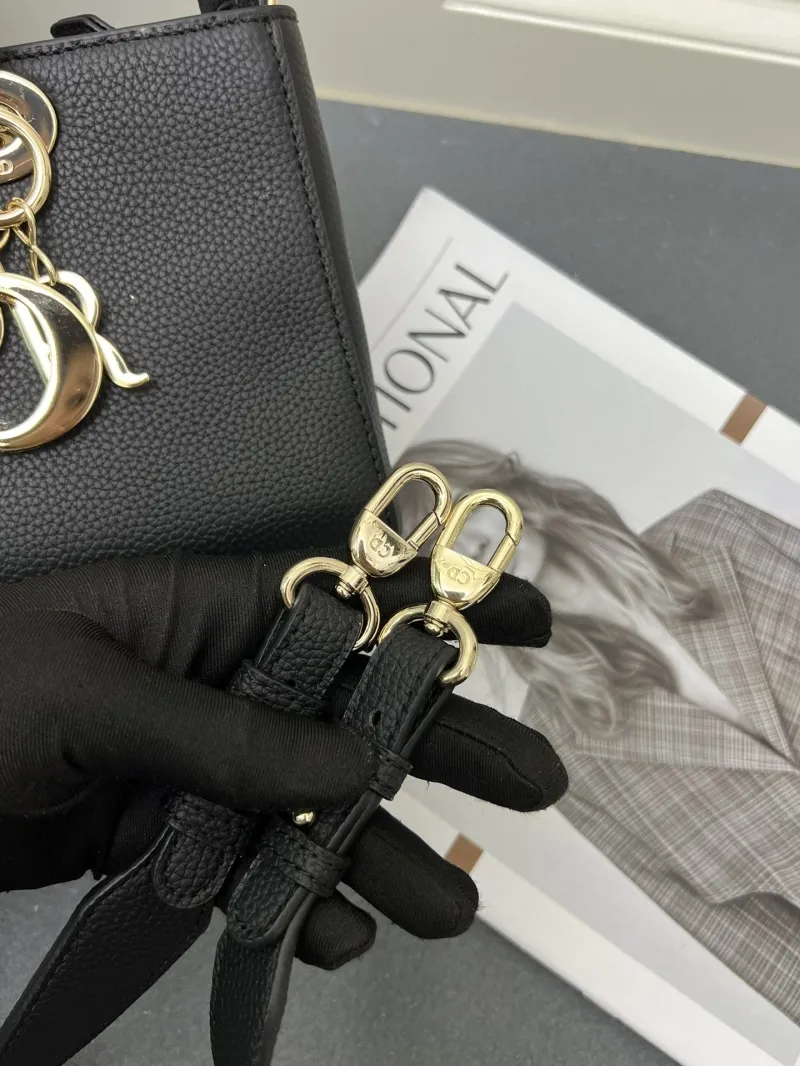Dior Shopping Bags-351 - Image 9