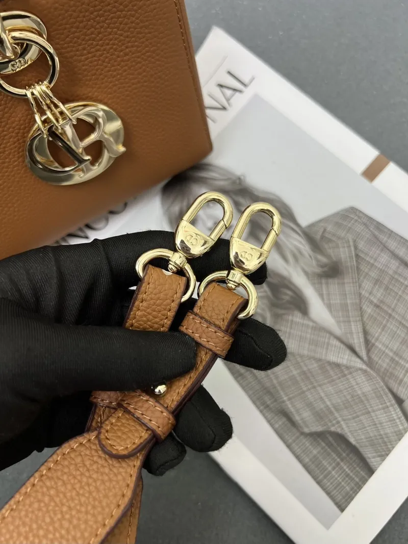 Alternative view of Dior Shopping Bags-352